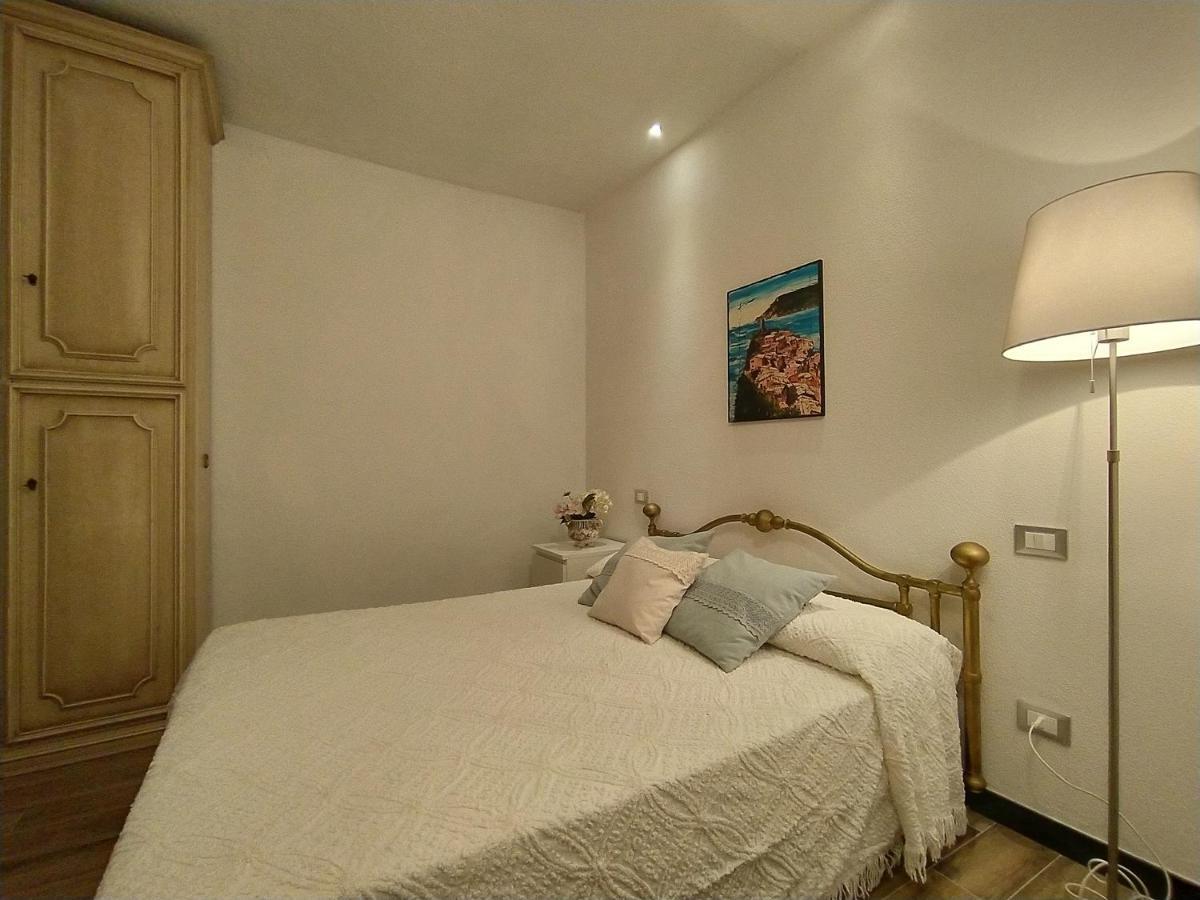 Апартаменты Rosanna House Вернацца Экстерьер фото