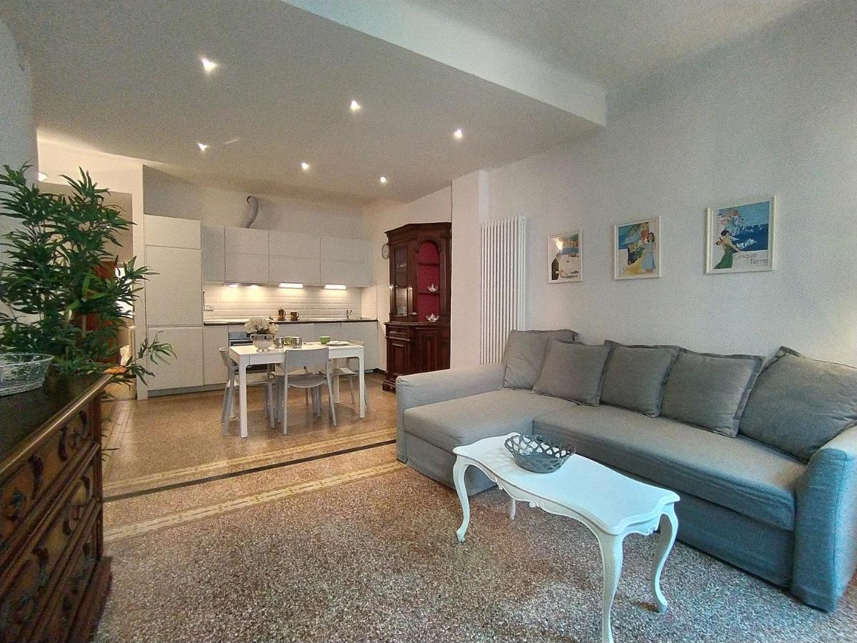 Апартаменты Rosanna House Вернацца Экстерьер фото